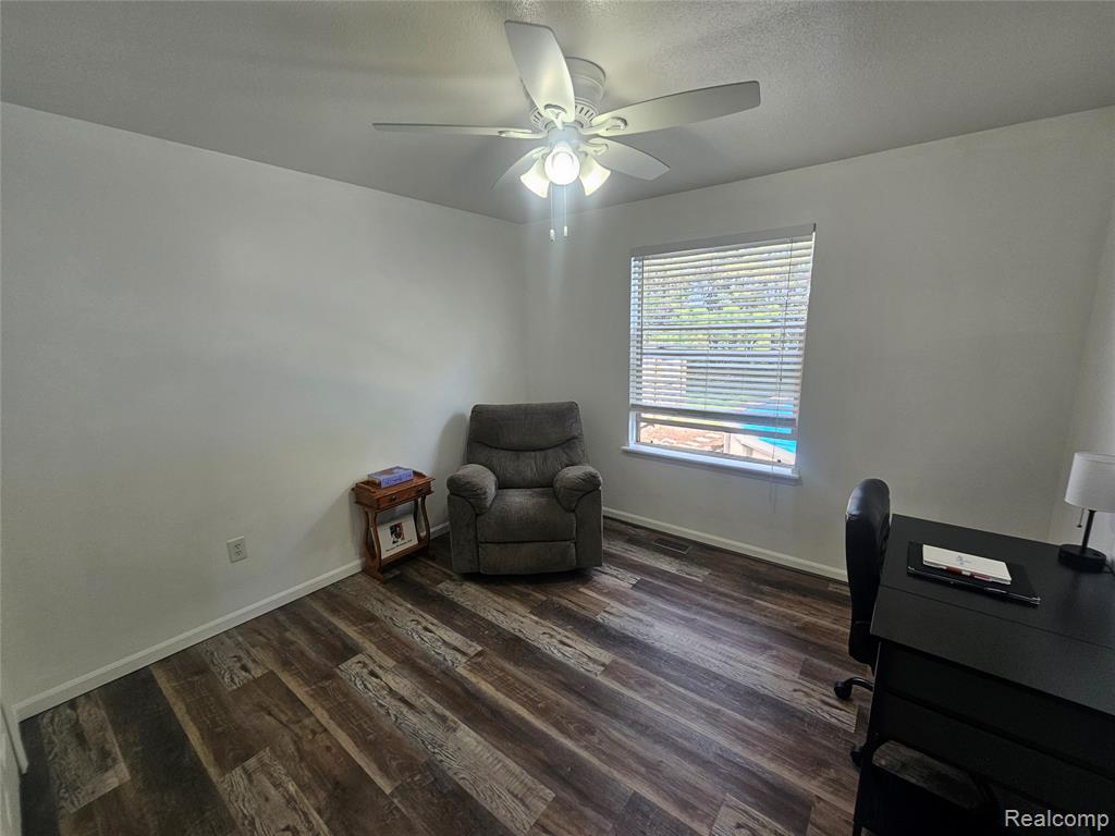 10331 Pine Valley Drive, Grand Blanc, MI 48439 — Photo 15
