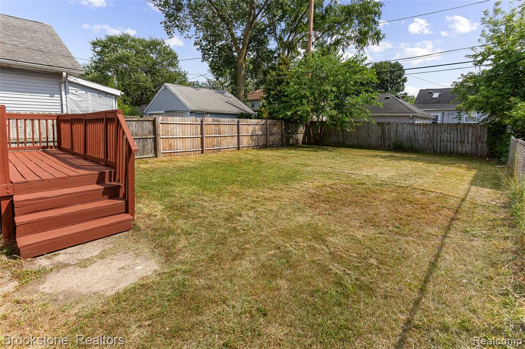 7524 Toepfer Road, Warren, MI 48091 — Photo 25