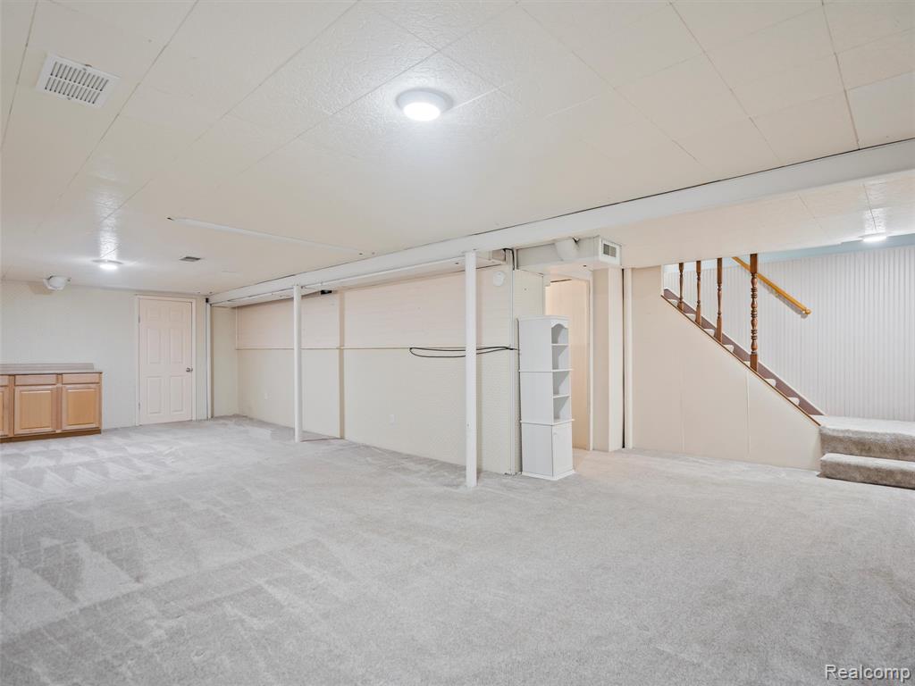 6773 Transparent Avenue, Clarkston, MI — Photo 37