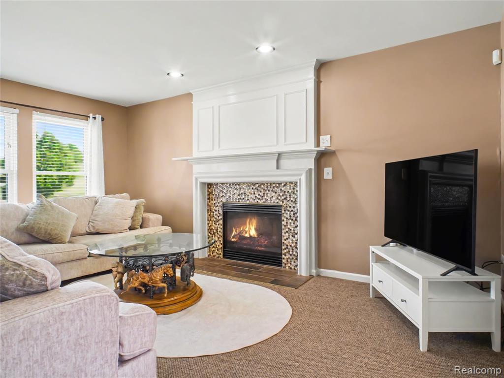 6467 Cranberry Drive, Holly, MI 48442 — Photo 2