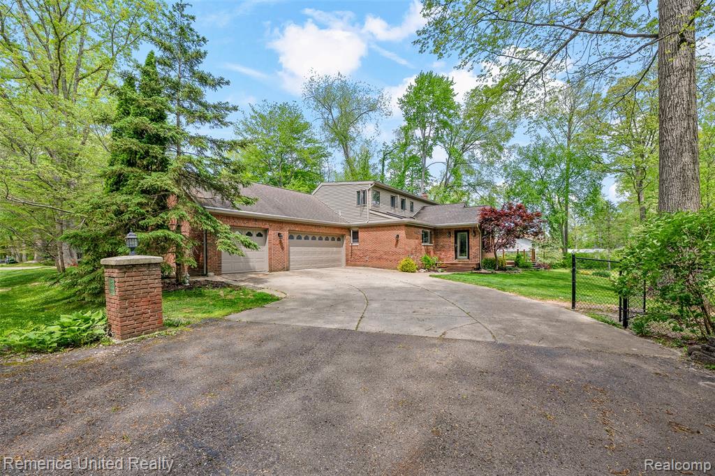 4375 Irene Drive, Howell, MI 48843 — Photo 64