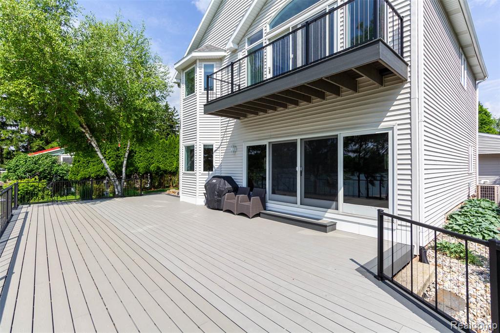 6081 Byram Lake Drive, Linden, MI 48451 — Photo 56