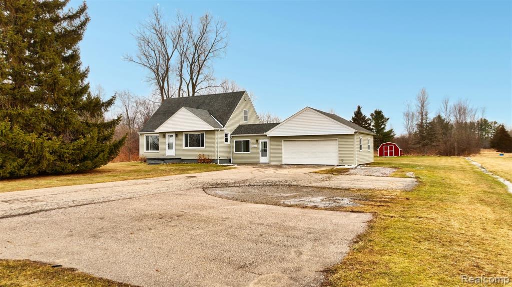 4469 W Coldwater Road, Flint, MI 48504 — Photo 4