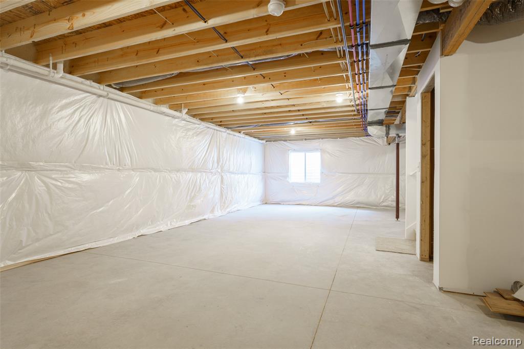 570 W Wildwood Drive, Owosso, MI 48867 — Photo 24