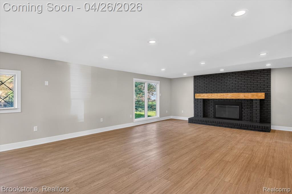 29807 Champine Street, Saint Clair Shores, MI 48082 — Photo 10