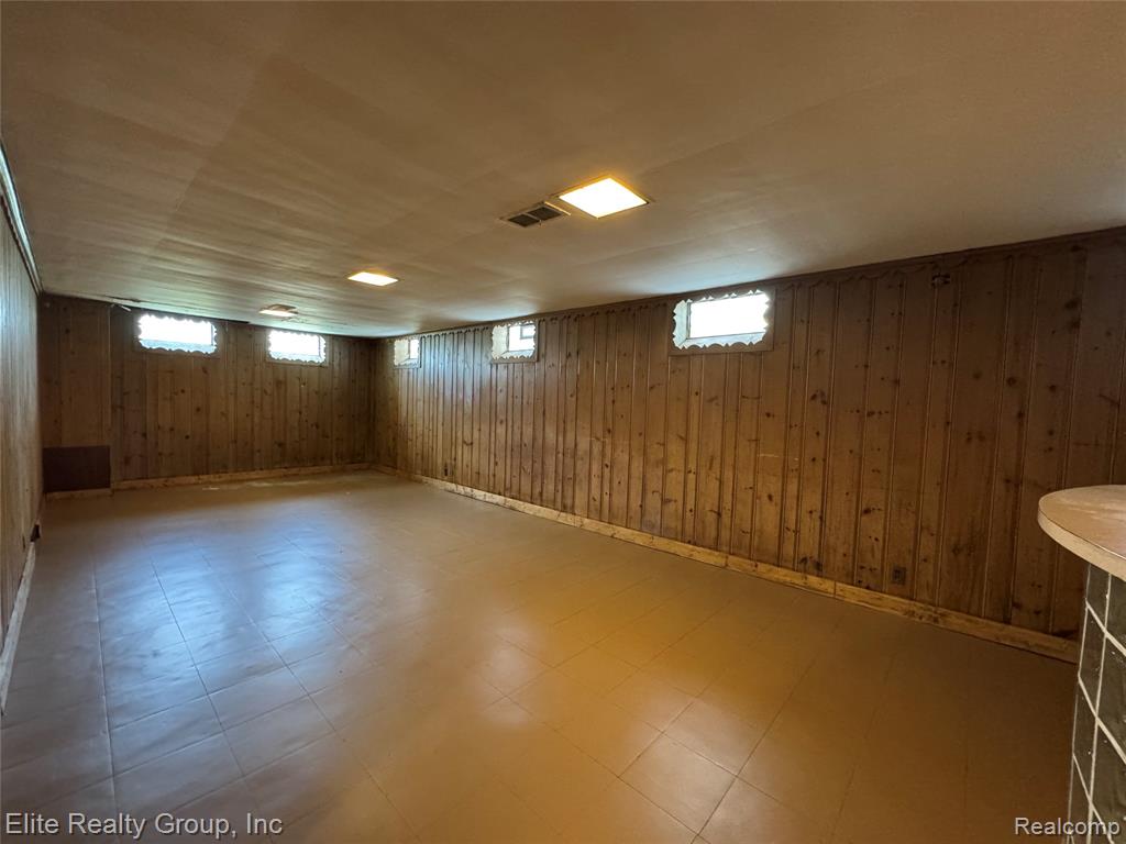 19677 Roslyn Road, Detroit, MI 48221 — Photo 21