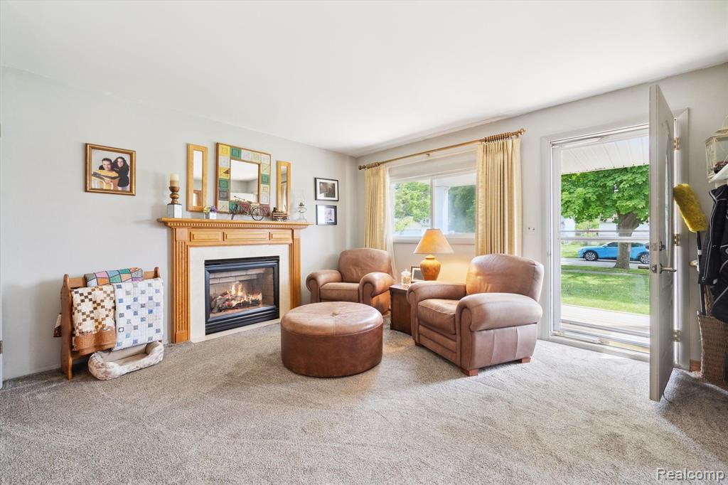 6091 COTTER Avenue, Sterling Heights, MI 48314 — Photo 9