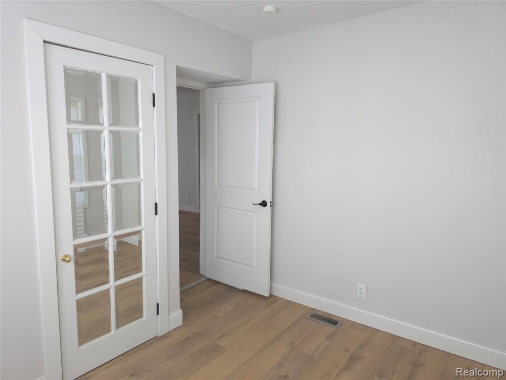4360 Buckingham Avenue, Detroit, MI 48224 — Photo 10