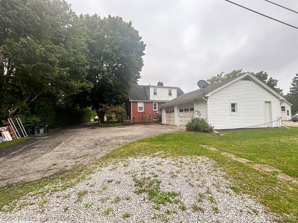 4198 LAPEER Road, Port Huron, MI 48060 — Photo 33