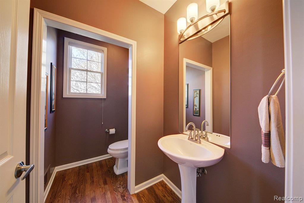 1482 MCLAINE Street, Canton, MI 48188 — Photo 7