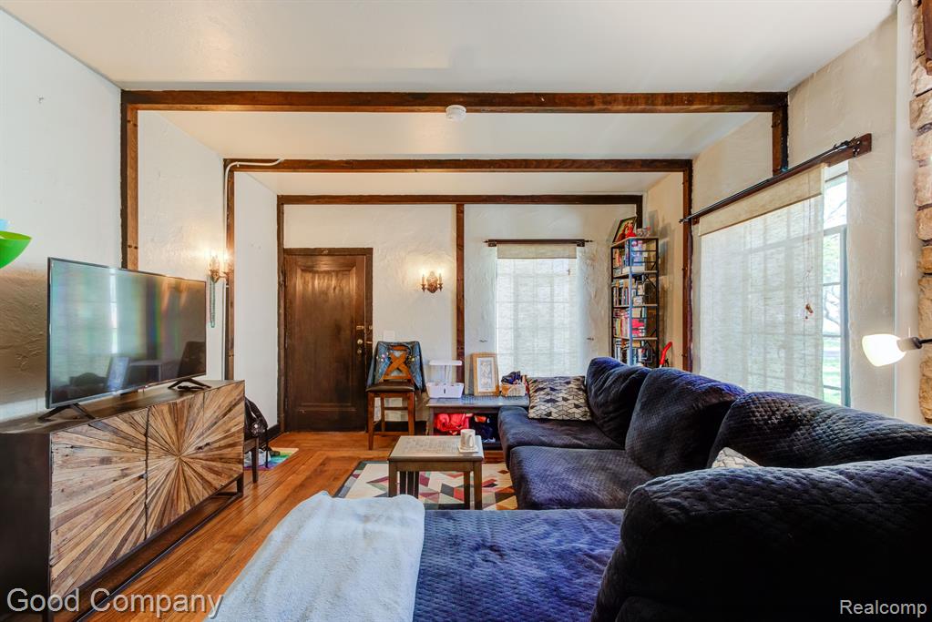 637 S CONNECTICUT Unit 4, Royal Oak, MI 48067 — Photo 2