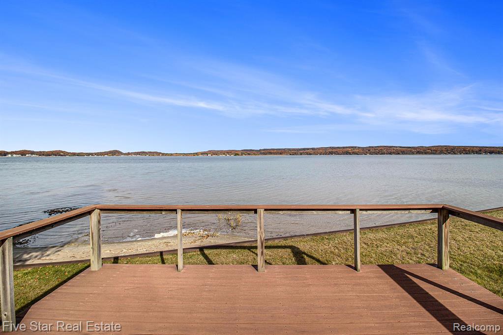 3162 Crescent Beach Road, Onekama, MI 49660 — Photo 10