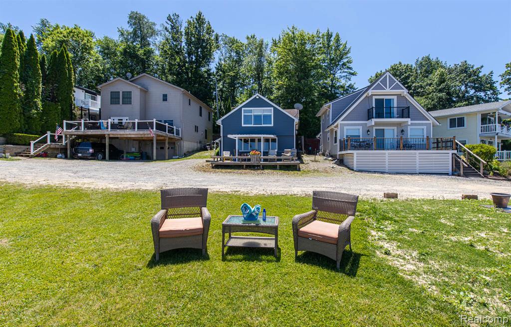 3971 S Shore Drive, Lapeer, MI 48446 — Photo 4