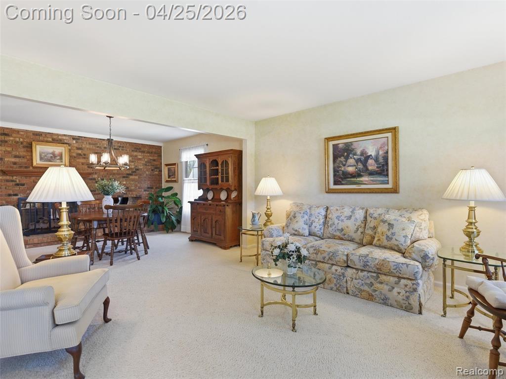 39001 Chartier Street, Harrison Township, MI — Photo 10