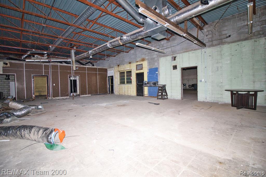 8401 W Chicago, Detroit, MI 48204 — Photo 17
