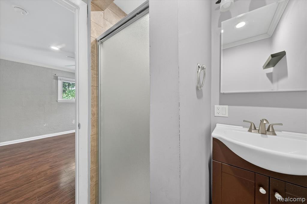 401 W Liberty Street, South Lyon, MI 48178 — Photo 26