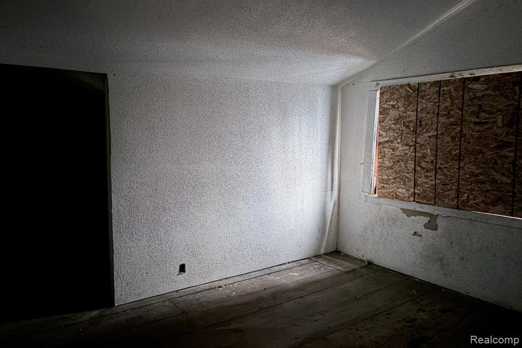 19375 Danbury Street, Detroit, MI 48203 — Photo 13