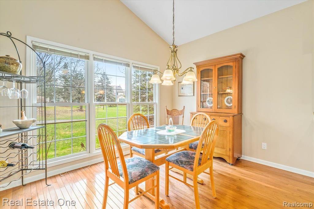 39612 GREENBRIER Court, Northville, MI 48168 — Photo 25