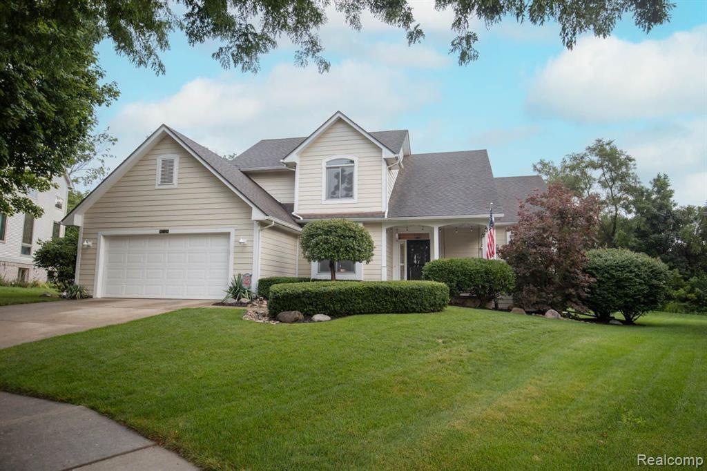 914 E LIBERTY Street, Milford, MI 48381 — Photo 3
