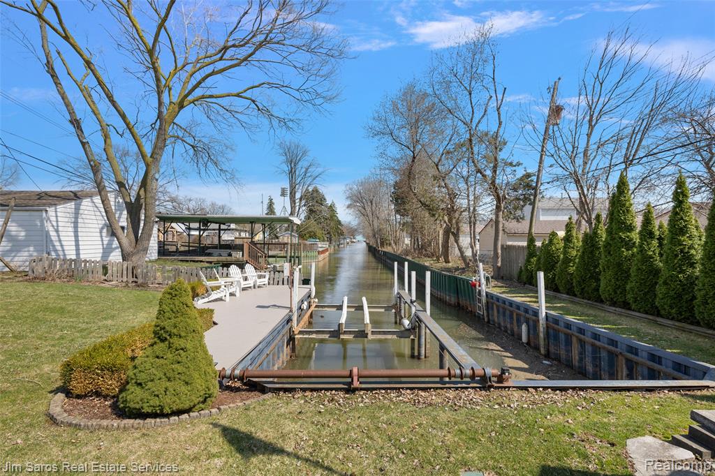 22416 Ardmore Park Drive, Saint Clair Shores, MI 48081 — Photo 8