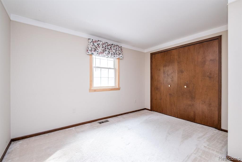 8911 W Gates Street, Bruce, MI 48065 — Photo 34