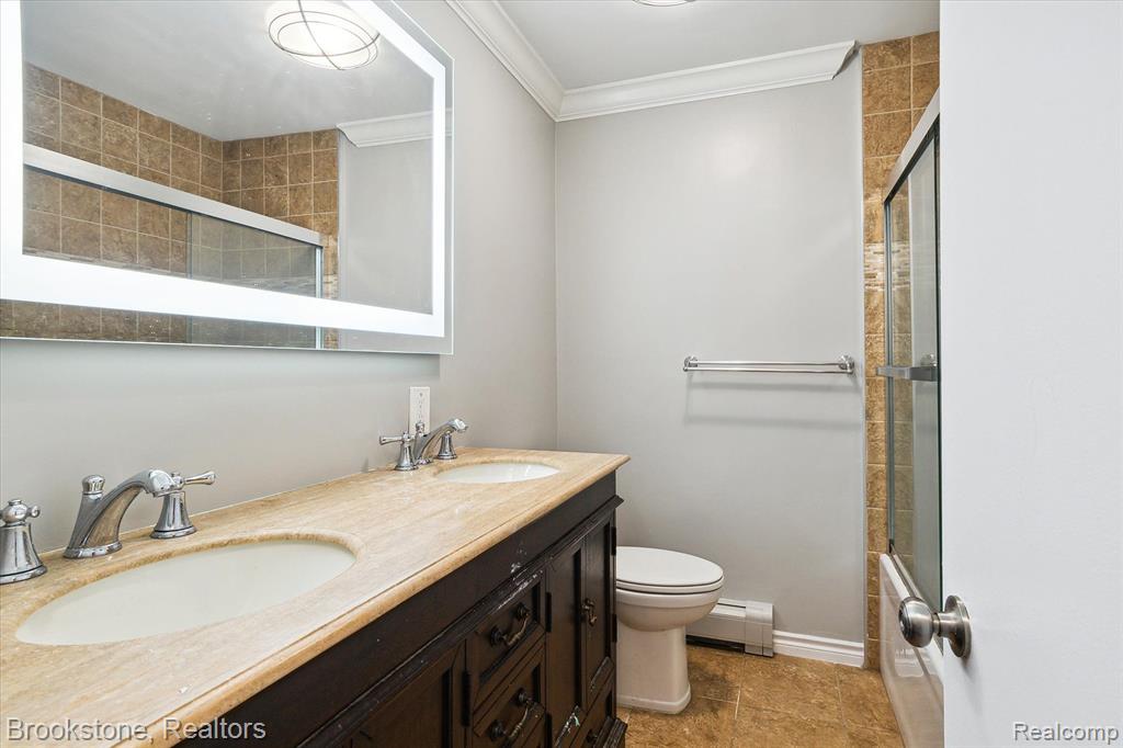 359 CONCORD PL, Unit 3, Bloomfield Hills, MI 48304 — Photo 19