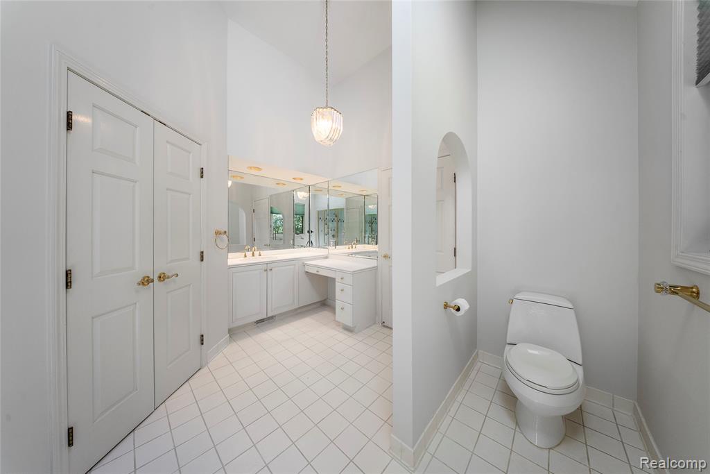 8931 Bridge Road, Grosse Ile, MI 48138 — Photo 41