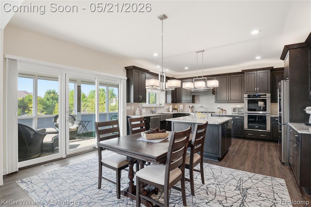 37125 White Tail Court, Farmington, MI 48335 — Photo 8