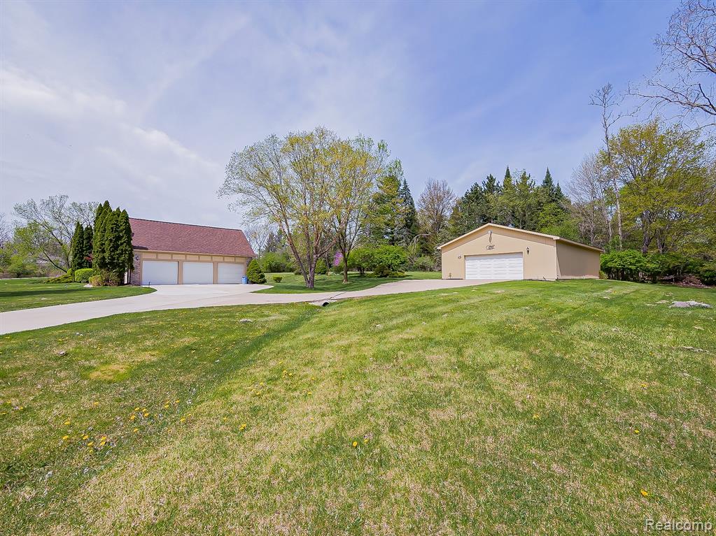 49202 Cheshire Lane, Canton, MI 48187 — Photo 67