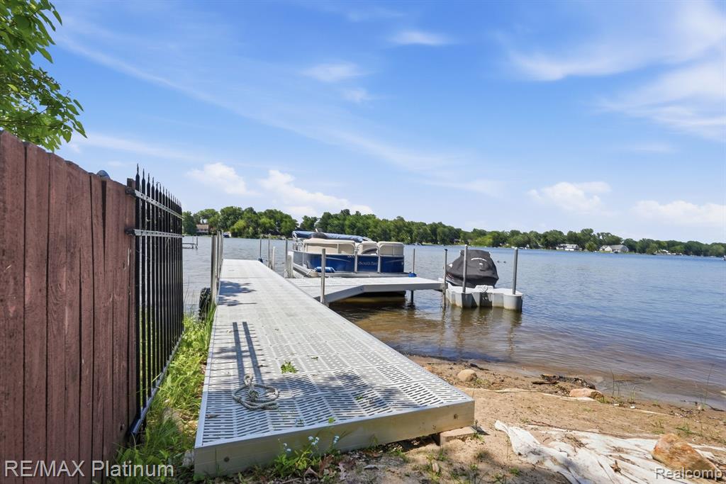 1612 S Hughes Road, Brighton, MI 48114 — Photo 26