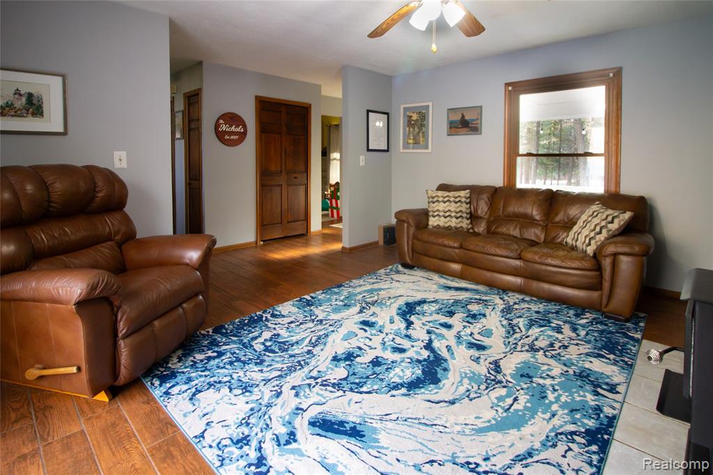 2477 Spruce Ridge, Howell, MI 48855 — Photo 12