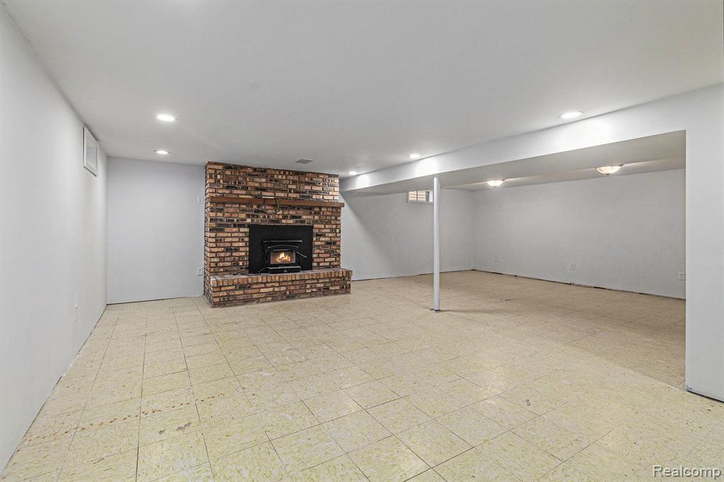 7135 Jordan Road, Grand Blanc, MI 48439 — Photo 25