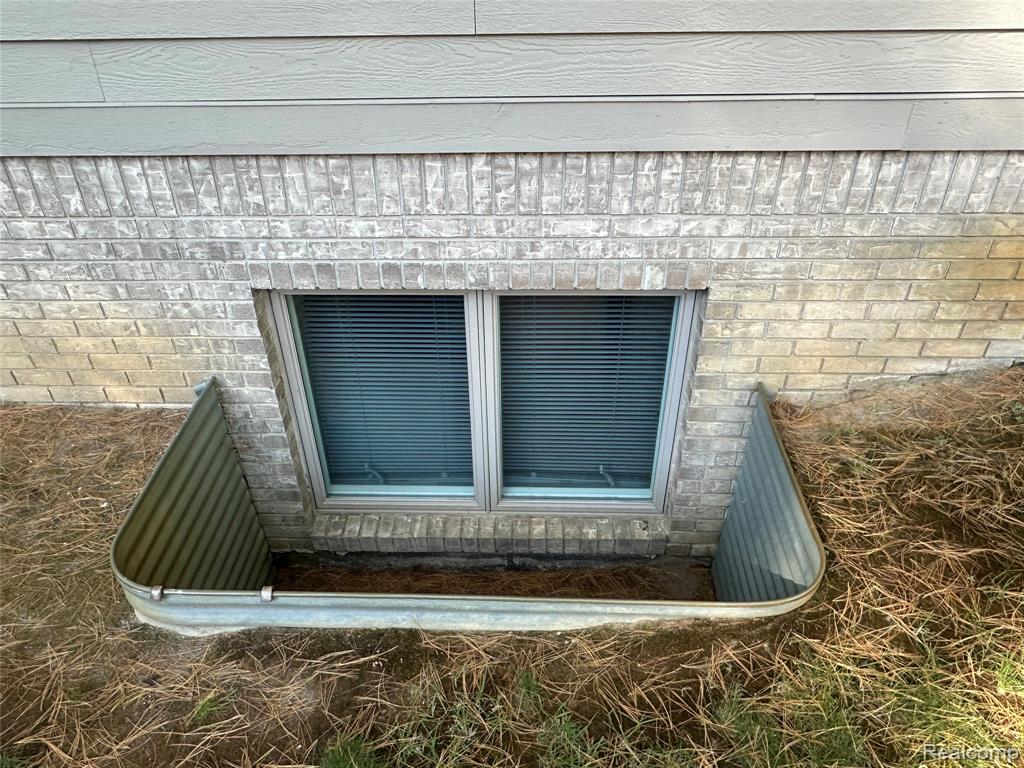 9112 Roger Scott, Hamburg, MI 48116 — Photo 4