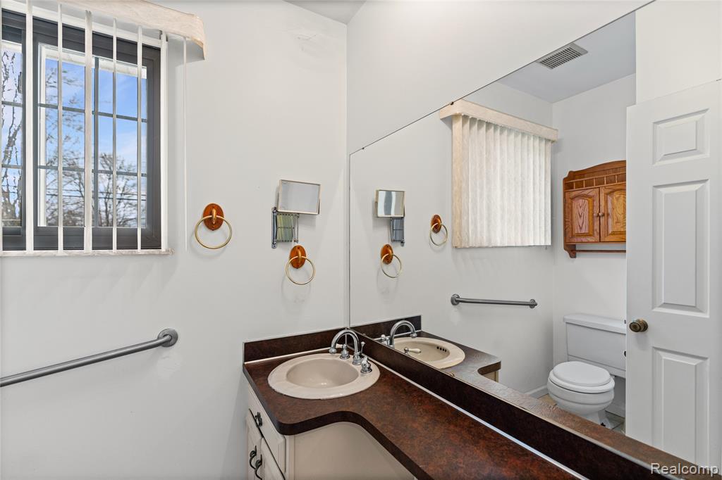 9080 E Lippincott Boulevard, Davison, MI 48423 — Photo 15
