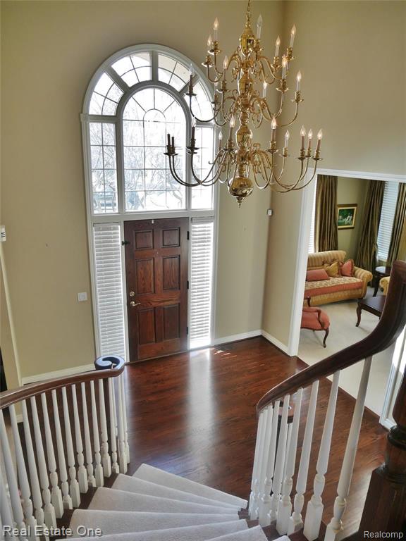5846 CLEARVIEW Drive, Troy, MI 48098 — Photo 3