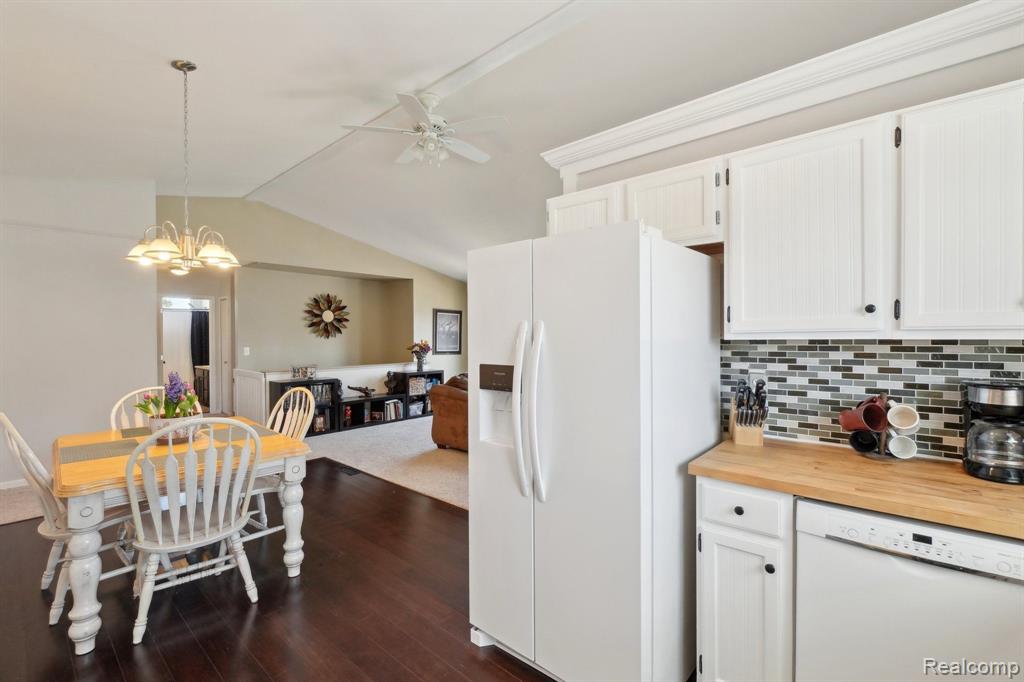 8061 ROSE Lane, Goodrich Vlg, MI — Photo 6