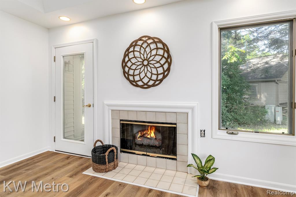 21305 Juniper Court, Farmington Hills, MI 48336 — Photo 9