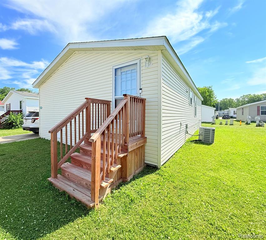 317 Scarlet Oak Lane, Whittaker, MI 48190