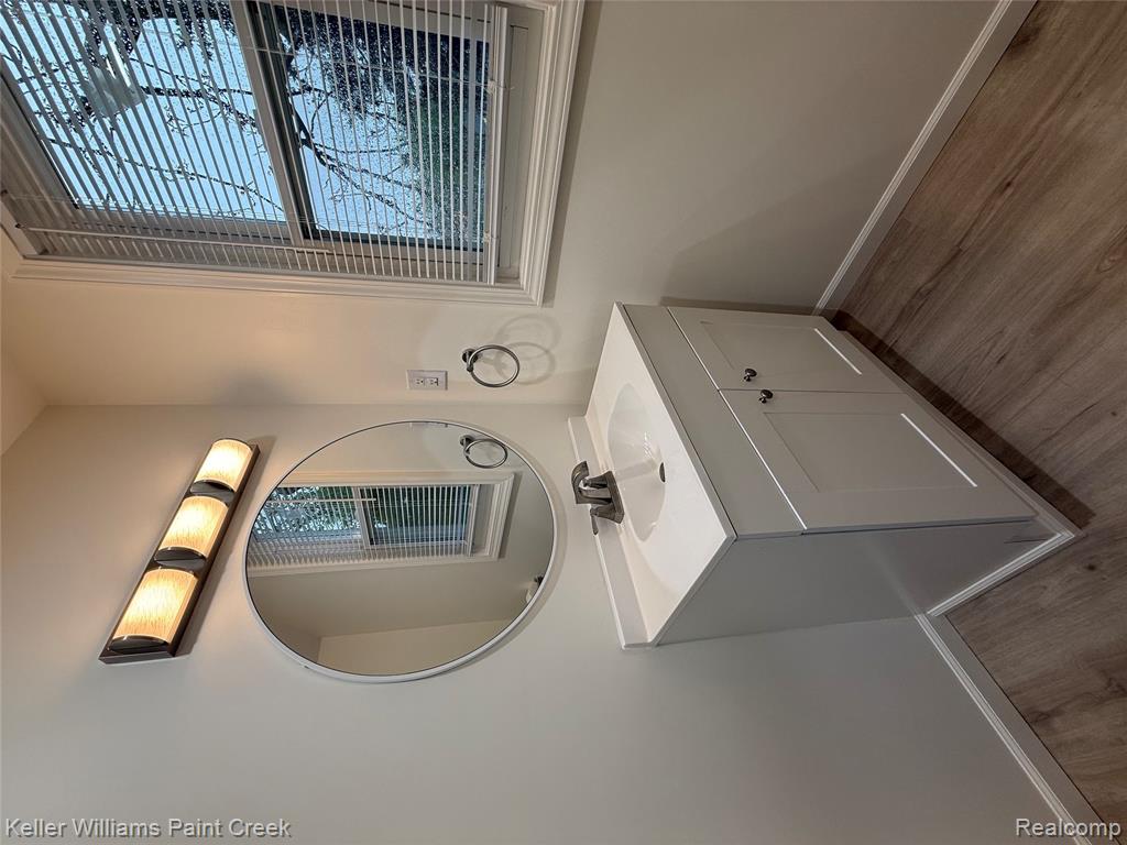 410 E Twelve mile Road, Royal Oak, MI 48073 — Photo 5