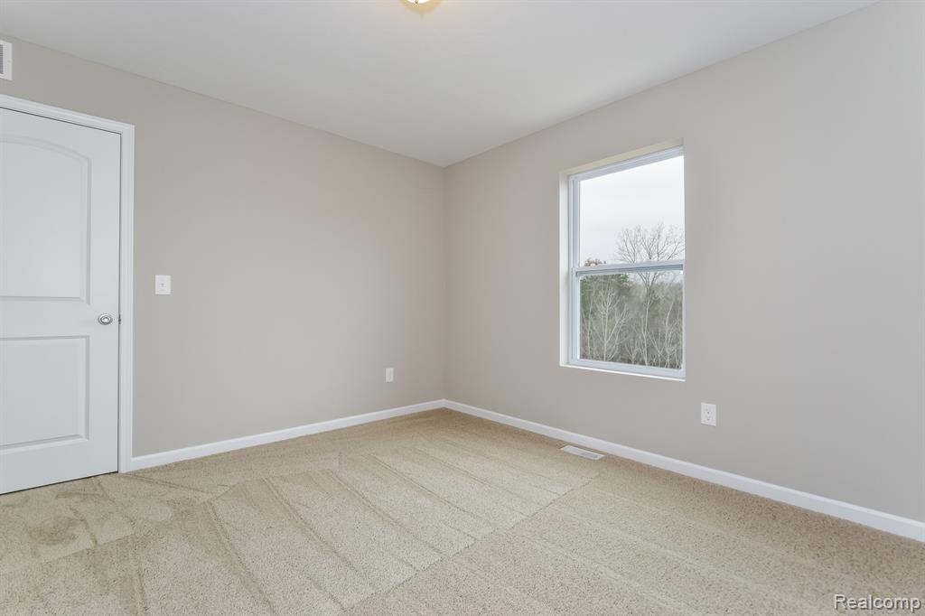 2110 Stillwater Drive, Davison, MI 48423 — Photo 18