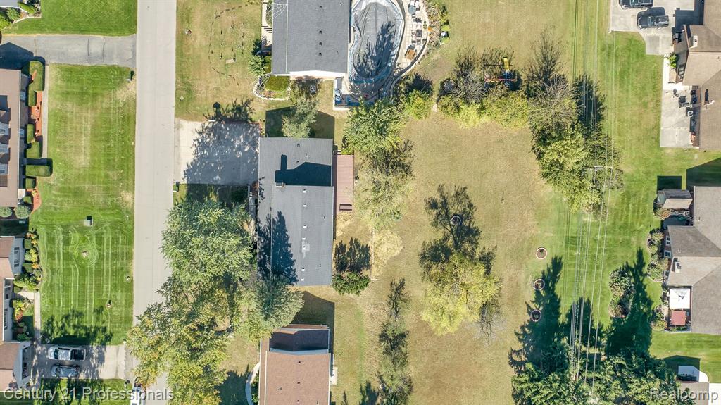 52536 BELLE VERNON, Shelby Twp, MI 48316 — Photo 38
