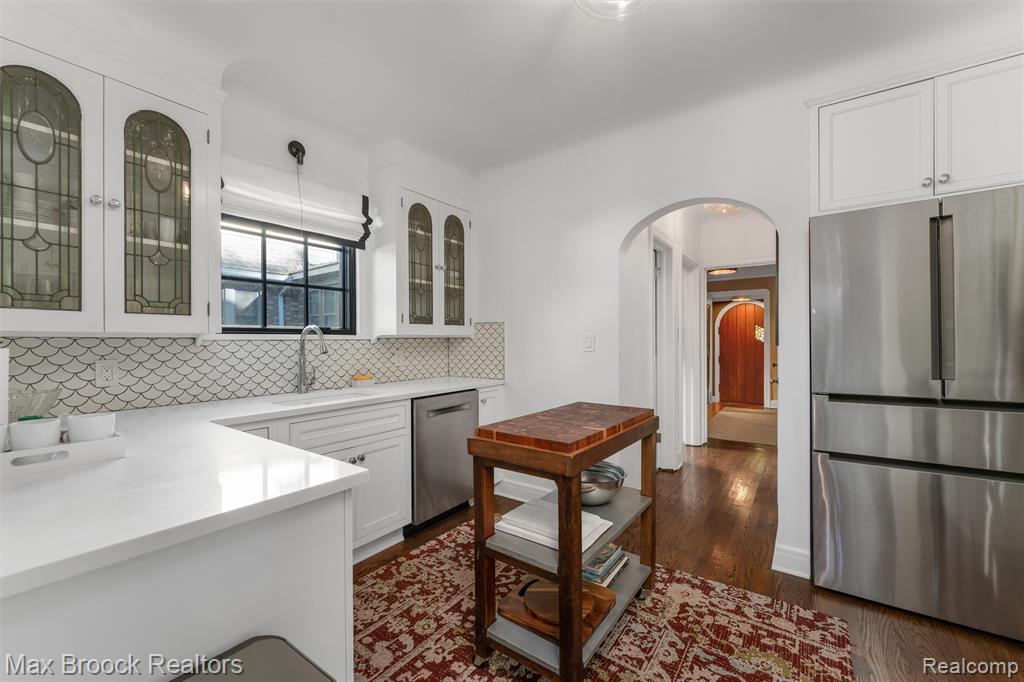 1425 Bedford Road, Grosse Pointe Park, MI 48230 — Photo 18