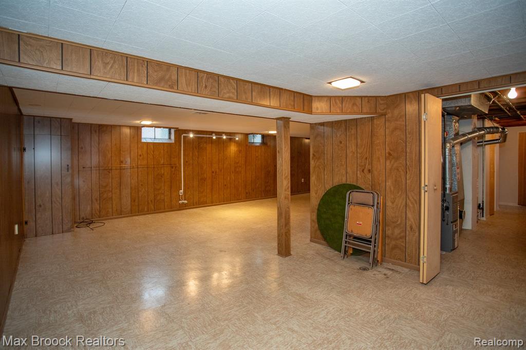 13565 Dixie, Redford, MI 48239 — Photo 30