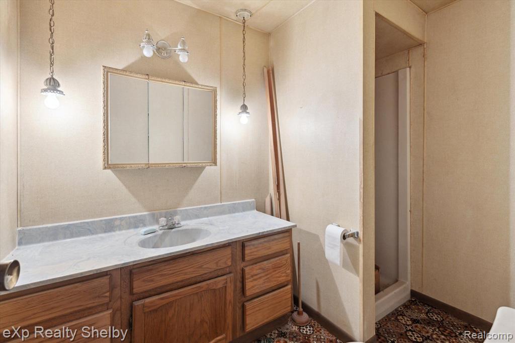 8433 W SANILAC Road, Vassar, MI 48768 — Photo 25