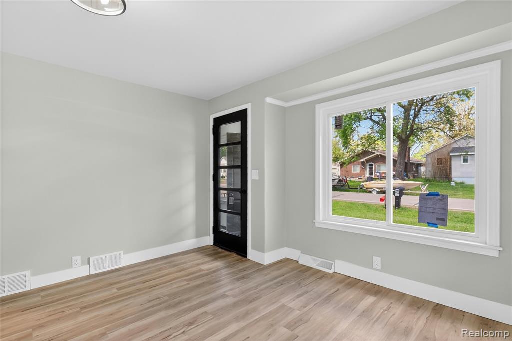 677 Lucille Drive, Wolverine Lake, MI 48390 — Photo 8