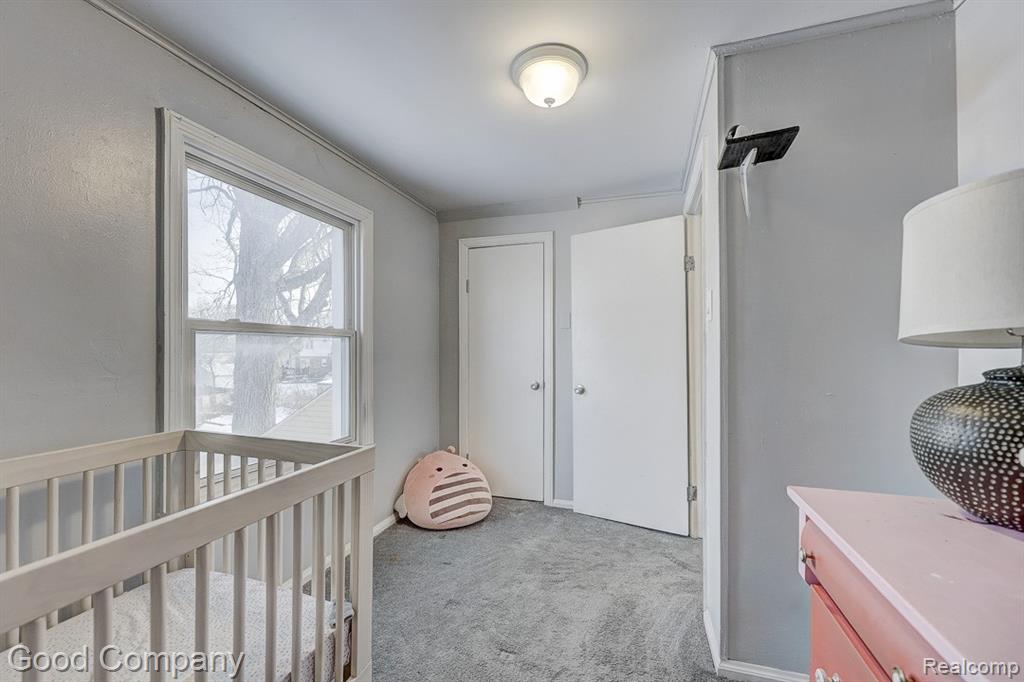518 E Maxlow Avenue, Hazel Park, MI 48030 — Photo 20