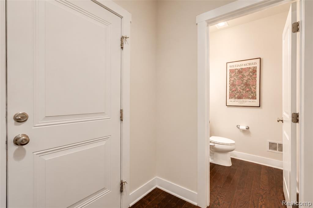 51040 Woodford Drive, Canton, MI 48188 — Photo 28