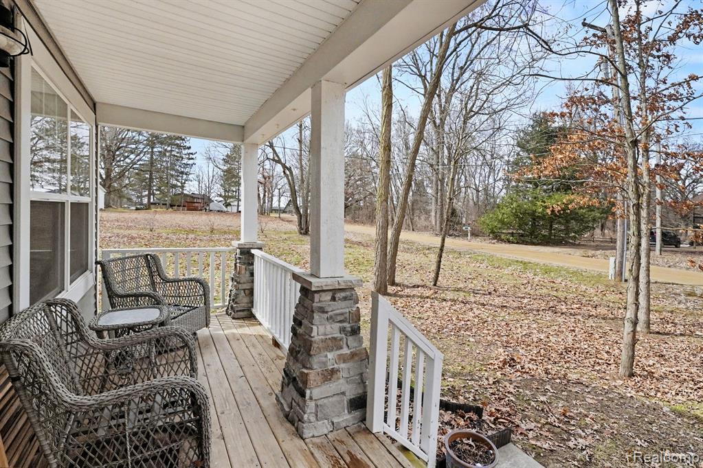 4537 Lakewood Drive, Otter Lake, MI 48464 — Photo 3