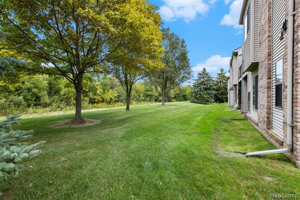 42739 Lilley Pointe Drive, Canton, MI, 48187