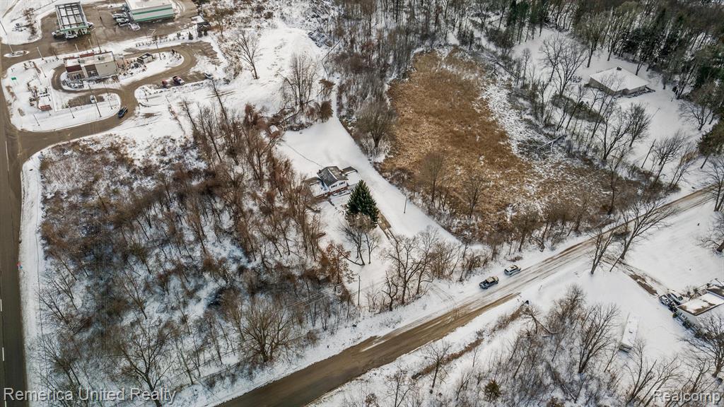 5731 FLEMINGS LAKE Road, Clarkston, MI 48348 — Photo 48